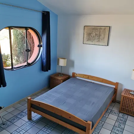 Maison Vue A Porquerolles بيت للعطل